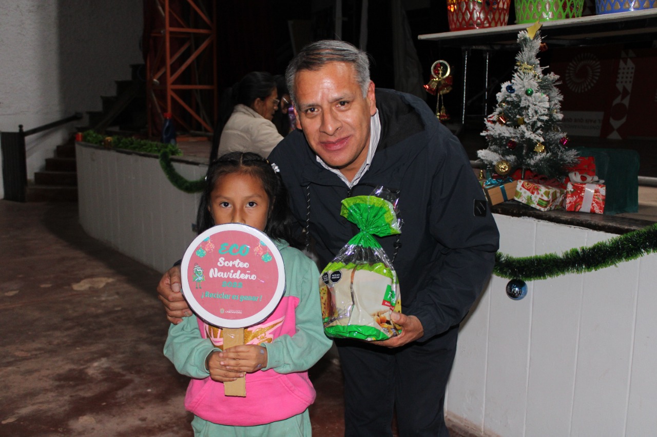 Gran sorteo de canastas navideñas