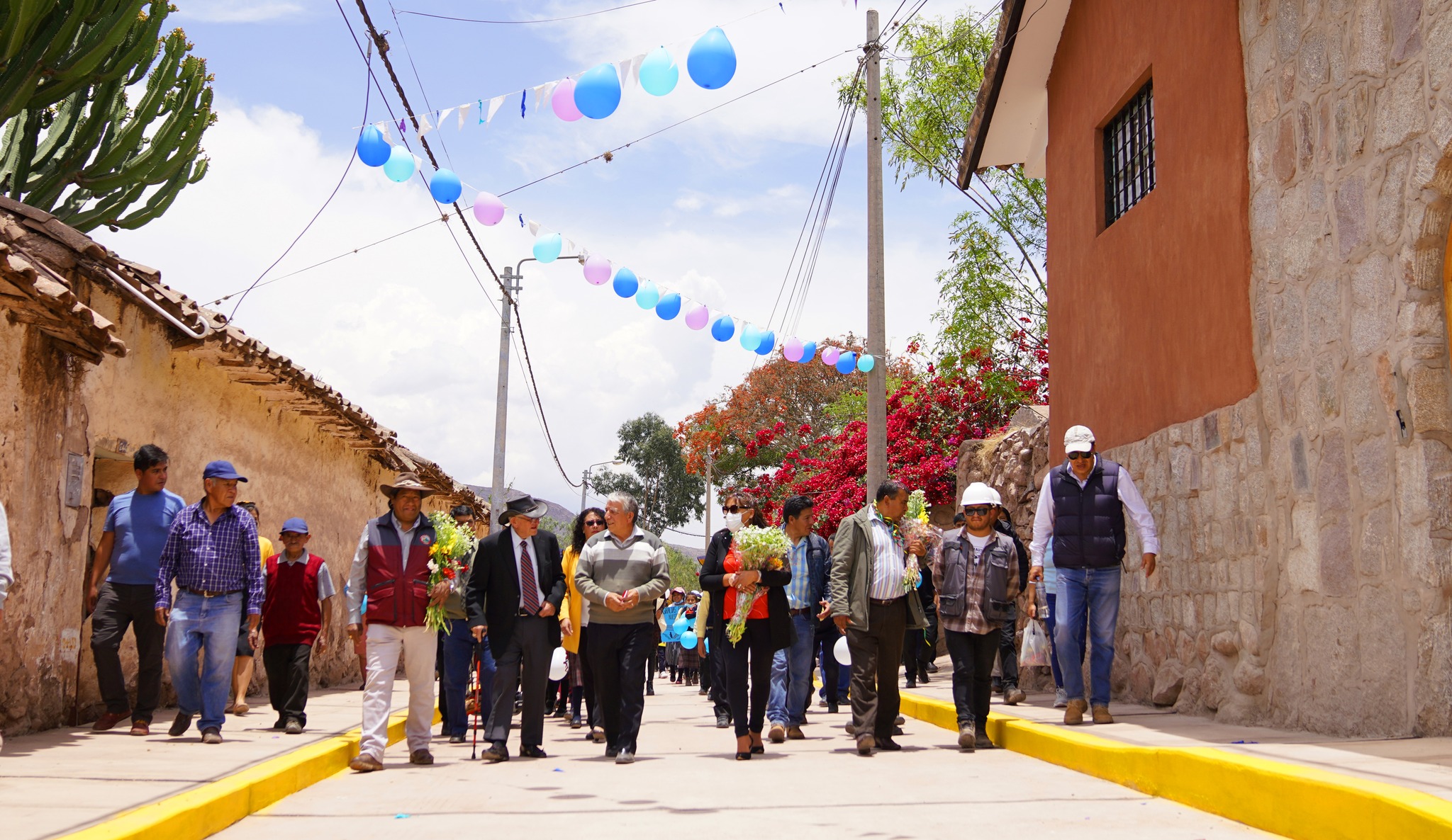 Municipalidad Provincial de Urubamba concluye, inaugura y entrega obra de transitabilidad de la calle Santa Clara