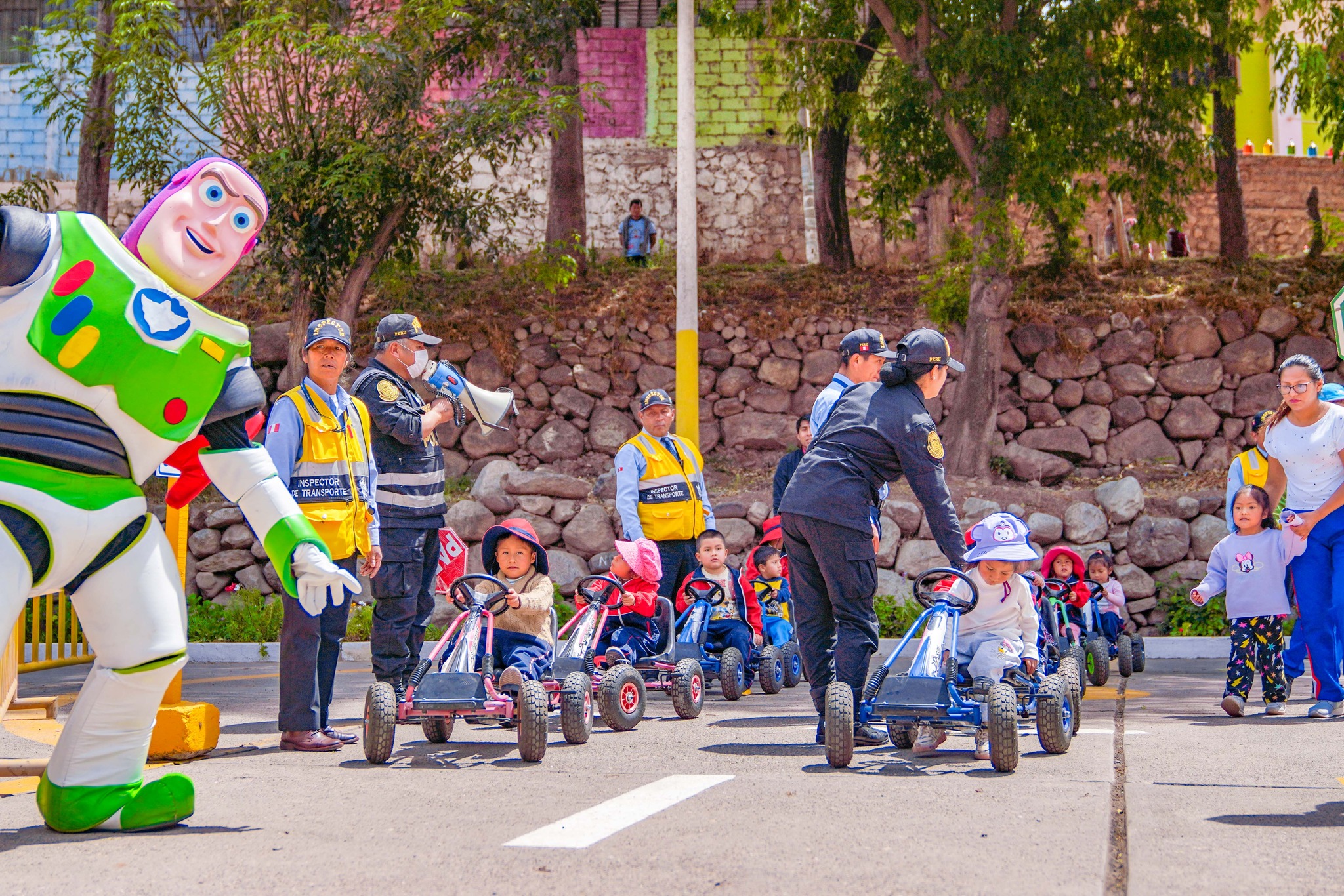 Con éxito la Municipalidad Provincial de Urubamba culmina campaña de Educación Vial para niños de nivel inicial