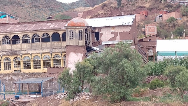 DDC Cusco dispuso asistencia 
para controlar los riesgos de derrumbe y se encargará del monitoreo y 
evaluación permanente.