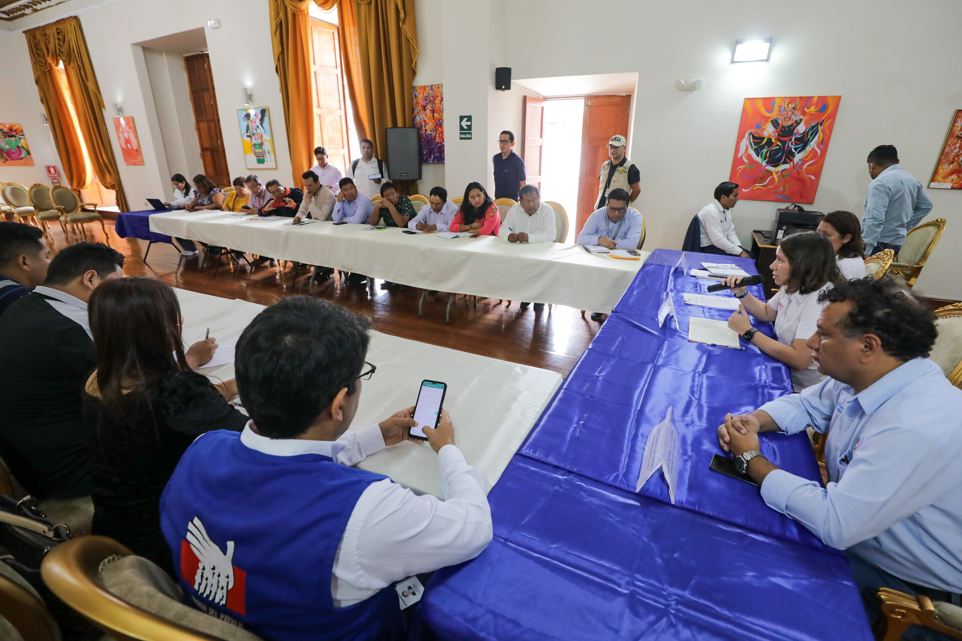 Reunión de la ministra de la Producción, Sandra Belaunde, con dirigentes en La Libertad