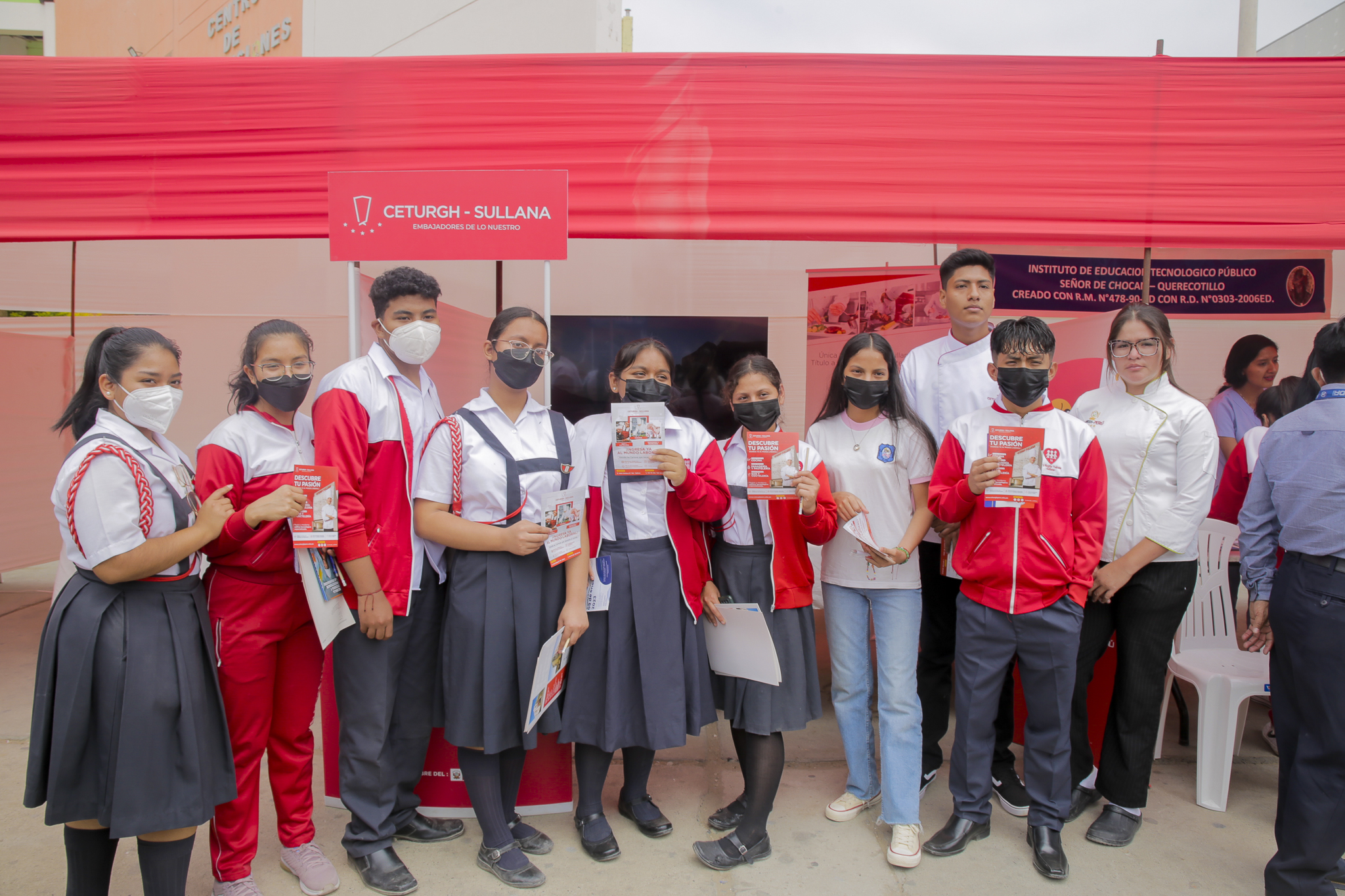 Con la participación de más de 200 alumnos de los principales colegios de la provincia de Sullana, se realizó “Feria Informativa y Vocacional de la Red del Servicio Nacional de Empleo Sullana 2022