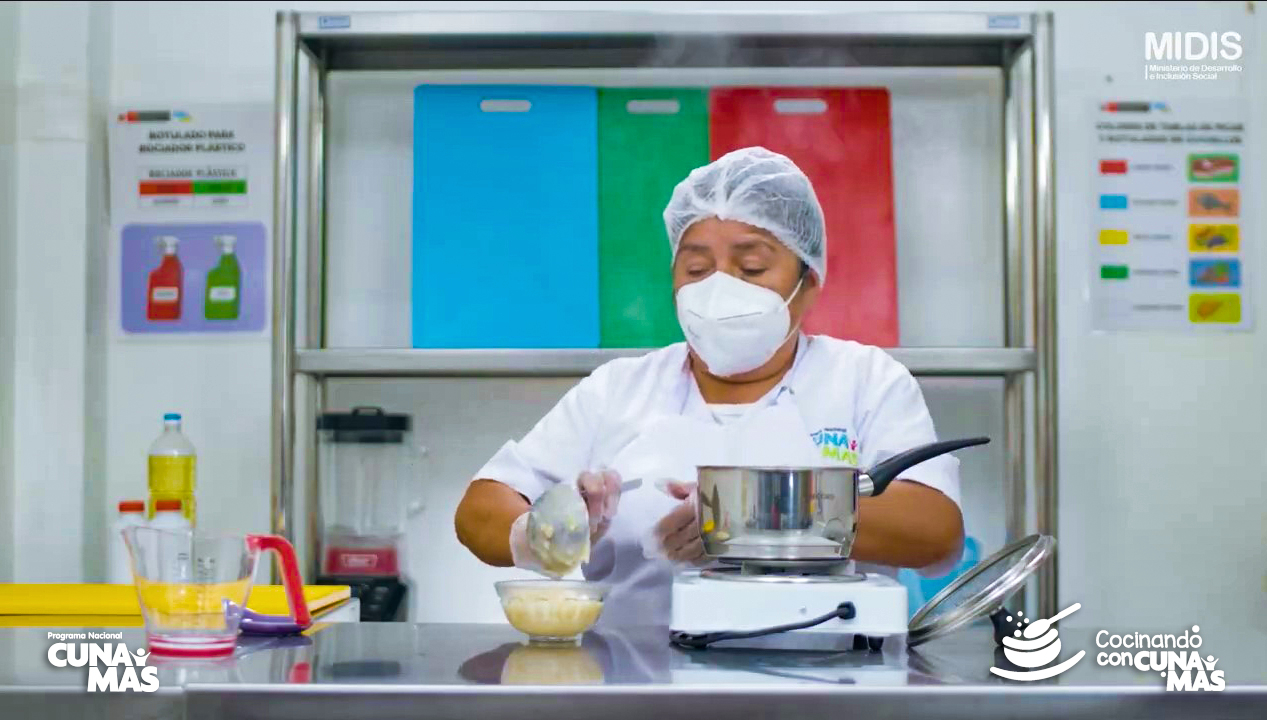 Cocinando con Cuna Más - Champús de frutas