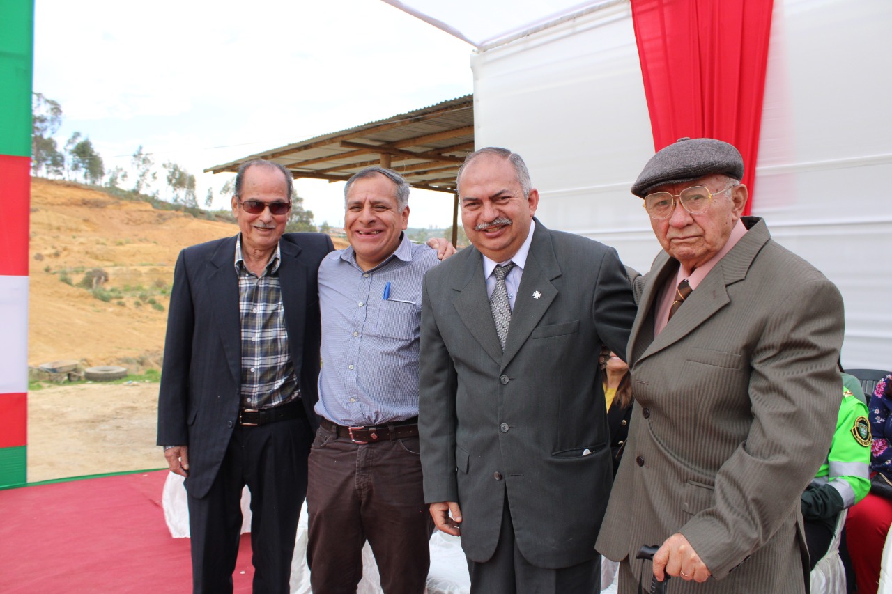 Ex alcaldes estuvieron como invitados especiales en colocación de la primera piedra del nuevo mercado de Chachapoyas