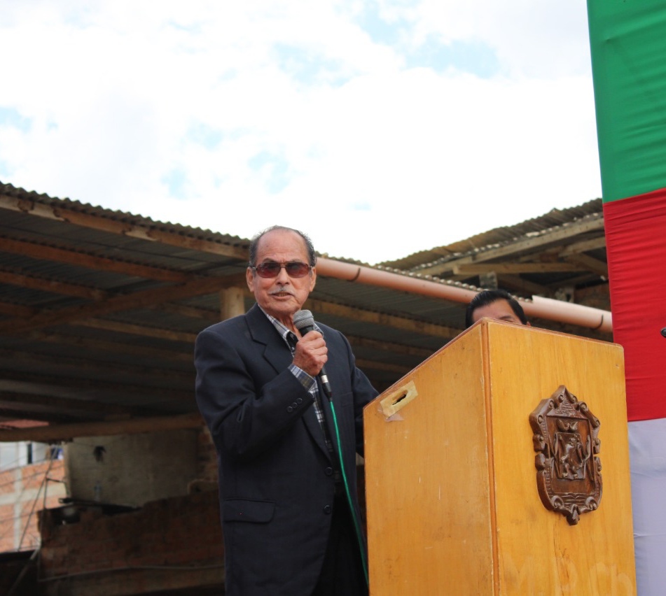Ex alcaldes estuvieron como invitados especiales en colocación de la primera piedra del nuevo mercado de Chachapoyas