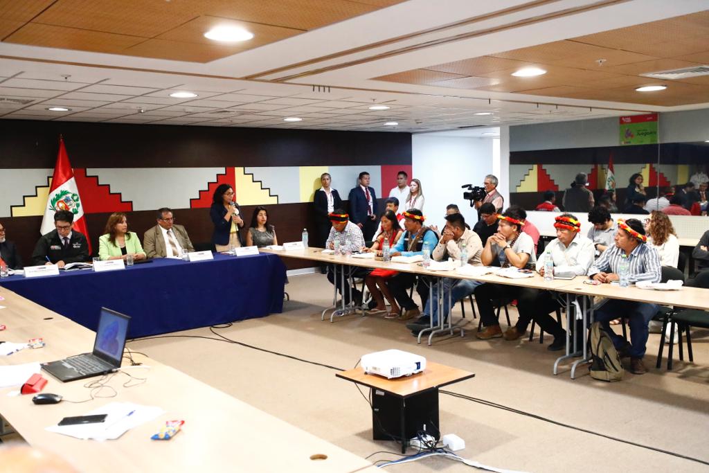 Ministra de Cultura a comunidades de Manseriche: “Tenemos que trabajar en conjunto para salir adelante”