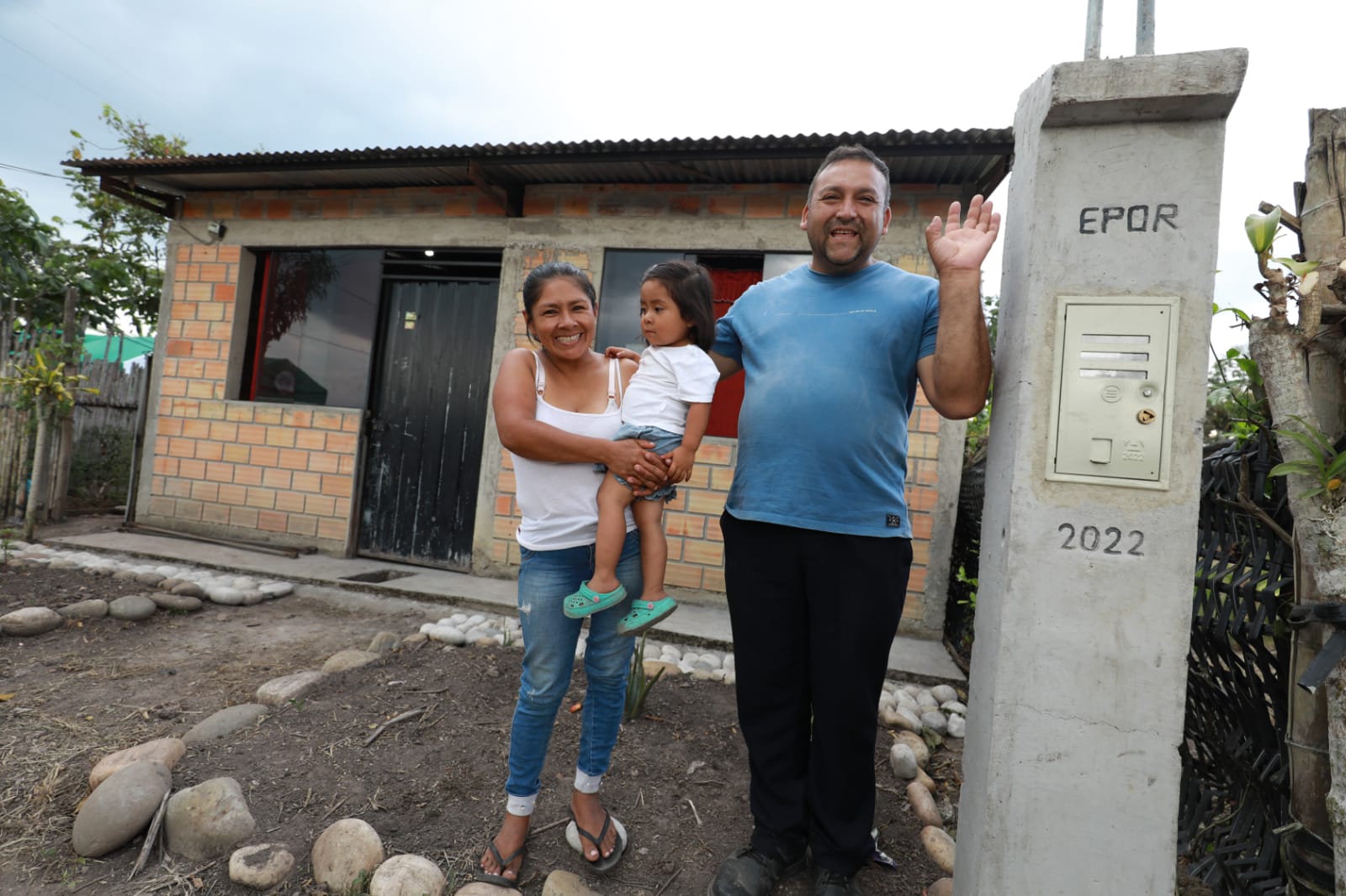Inauguración de proyectos de electrificación urbana en los distritos de Calzada y Habana