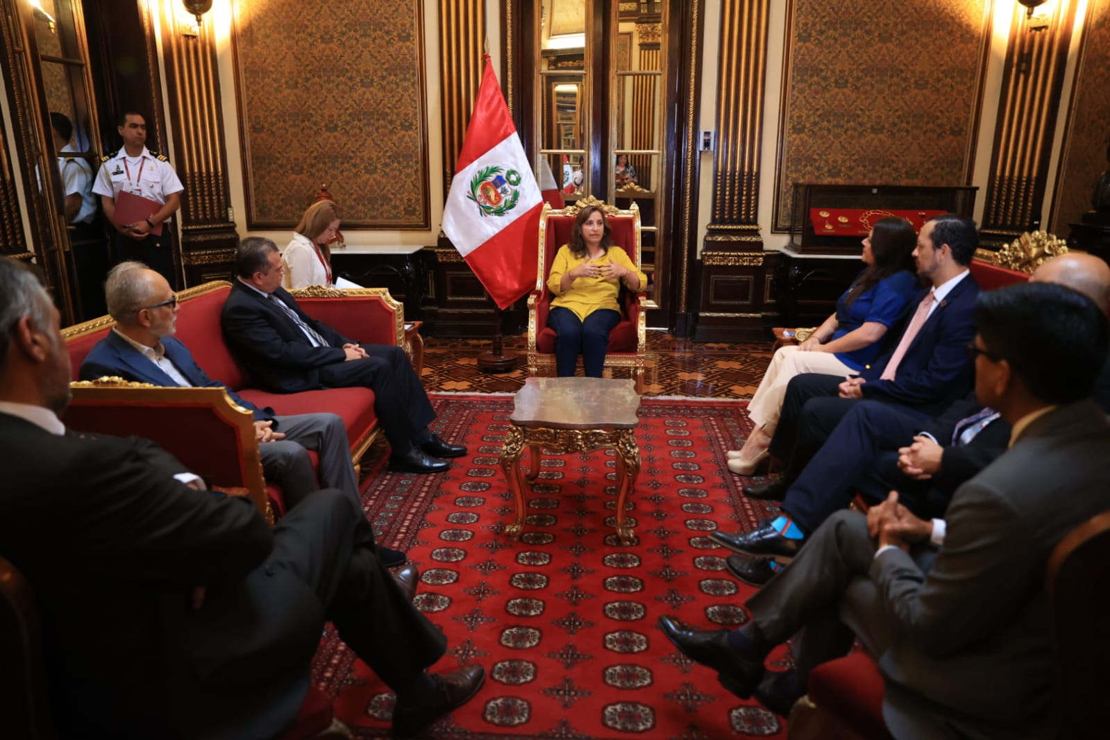 Comisión encargada de proponer acciones y medidas de reforma administrativa y de gestión para la reorganización del Despacho Presidencial