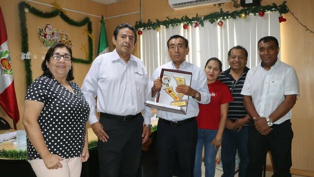 foto reconocimiento camara comercio
