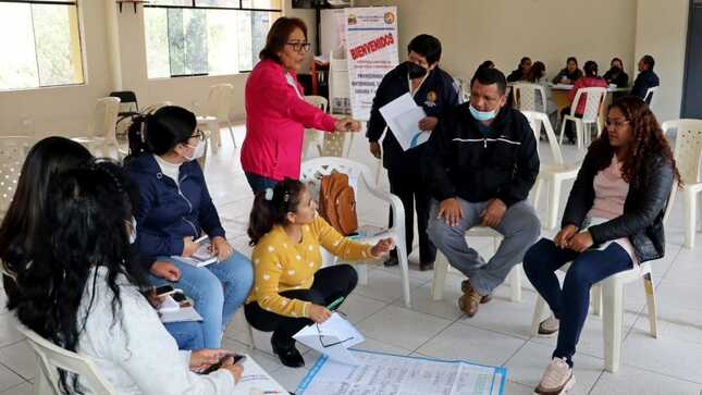 Establecimientos de salud articulan la medicina tradicional con la medicina complementaria bajo un enfoque intercultural