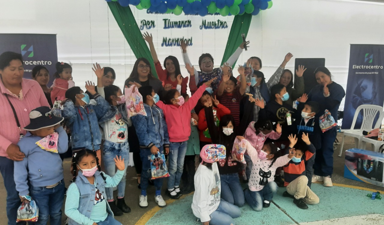 Electrocentro Premia a Ganadores de Concurso de Dibujo y Pintura para CEBES
