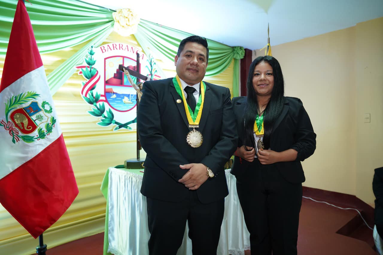 Juramentación e Imposición de Medallas del Alcalde Provincial
