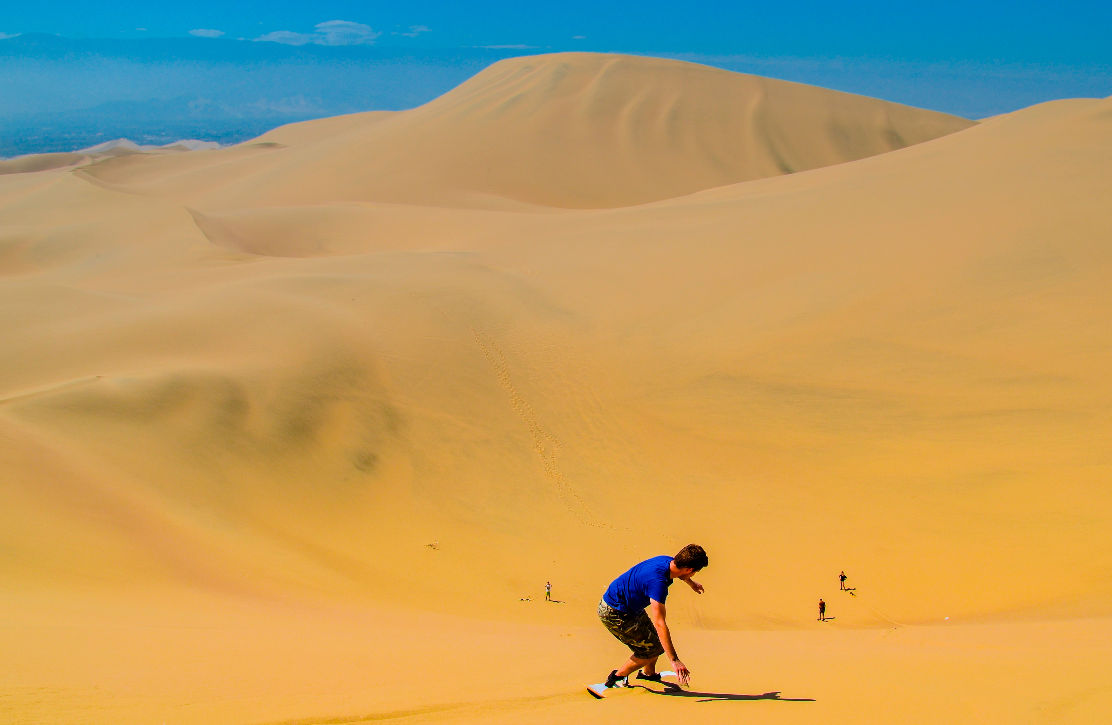 Huacachina Sandboard