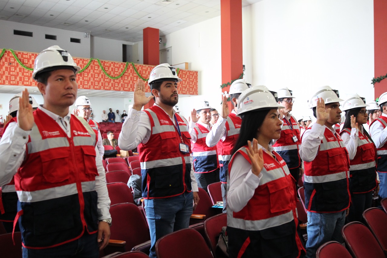 Ministro con inspectores SUNAFIL
