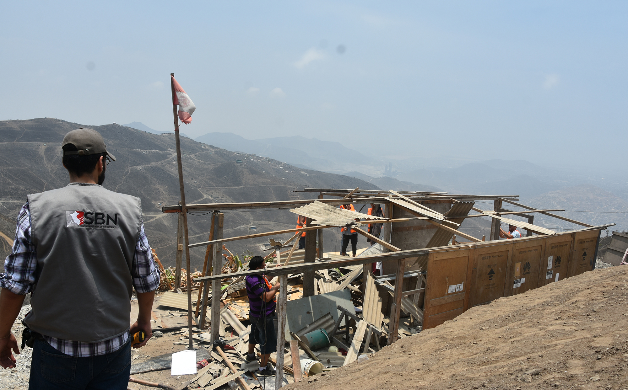 Ministerio de Vivienda recupera más de 11 000 metros cuadrados de terrenos del Estado en Cañete