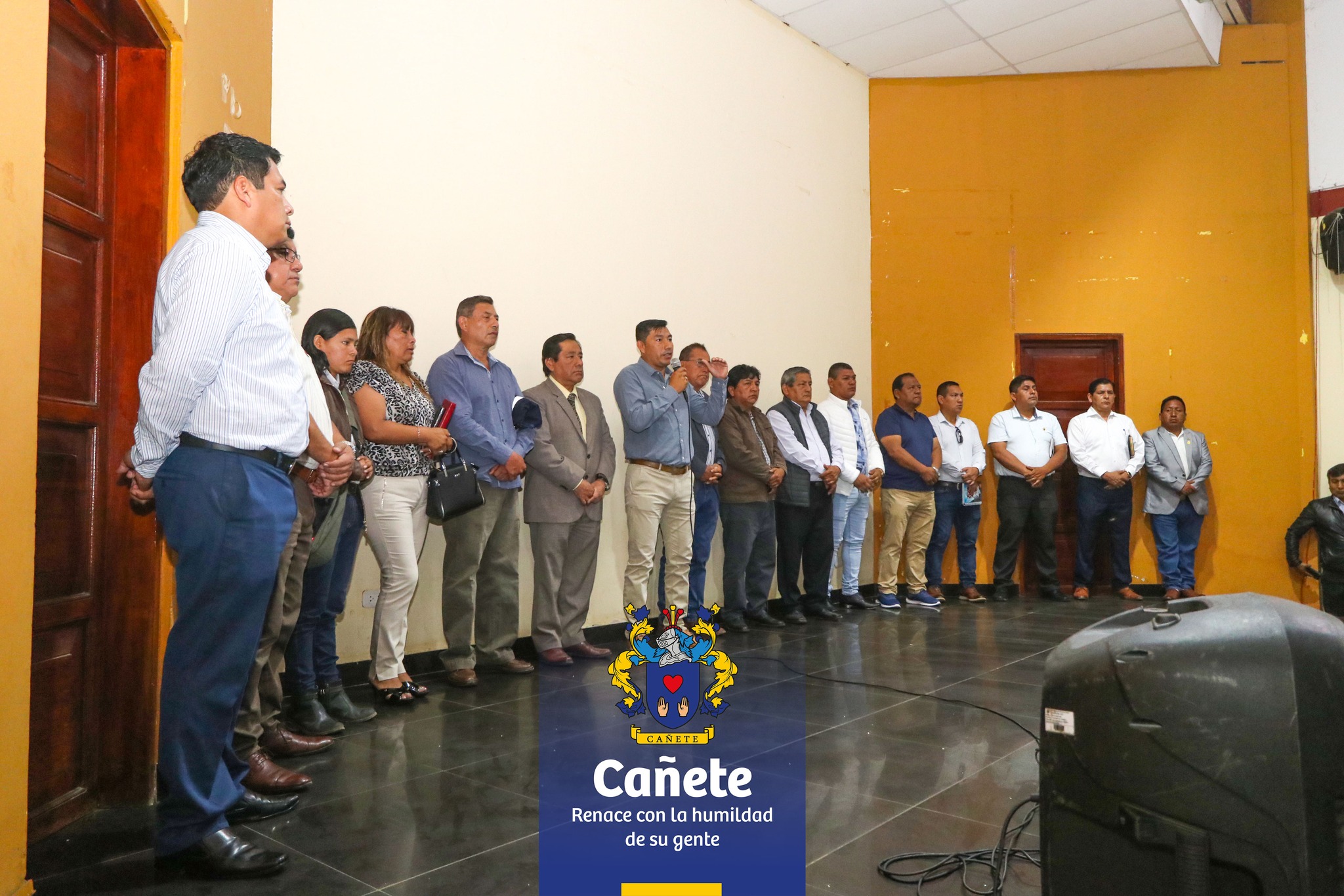 Reunión con trabajadores