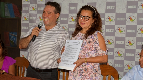 DIRECTORA DE EDUCACION