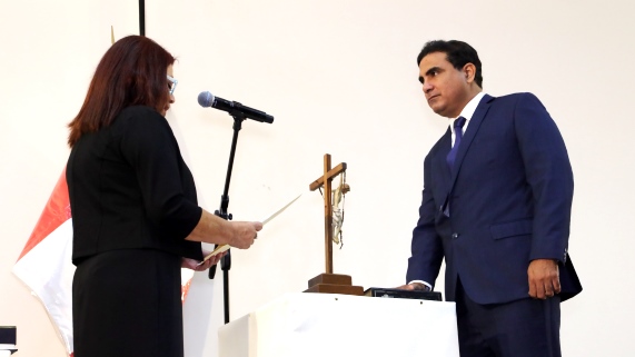 Gobernador Luis Neyra pide apoyo de colegios profesionales en la supervisión de obras