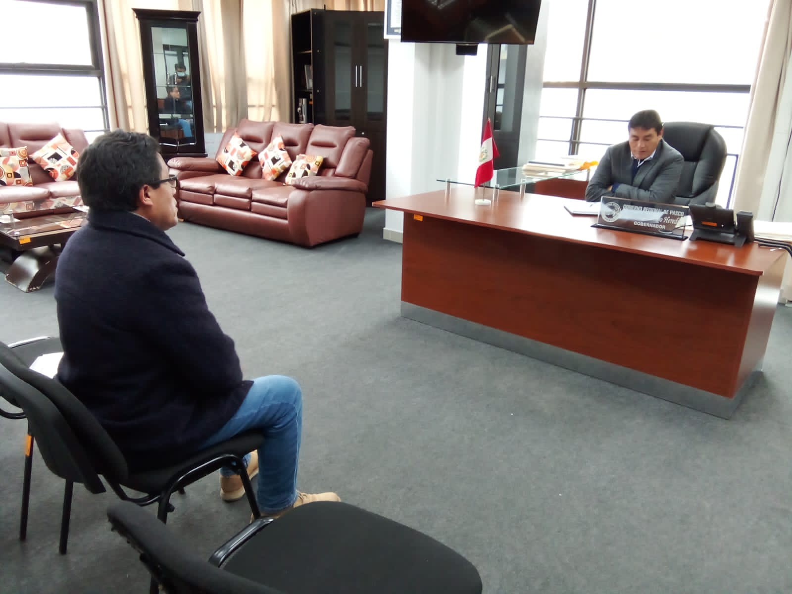 Electrocentro y Gobierno Regional Asumen Compromisos en Beneficio de Pasco