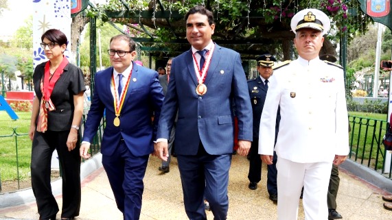 Gobernador pide a autoridades comprometerse a gobernar con fortaleza, unidad y sabiduría