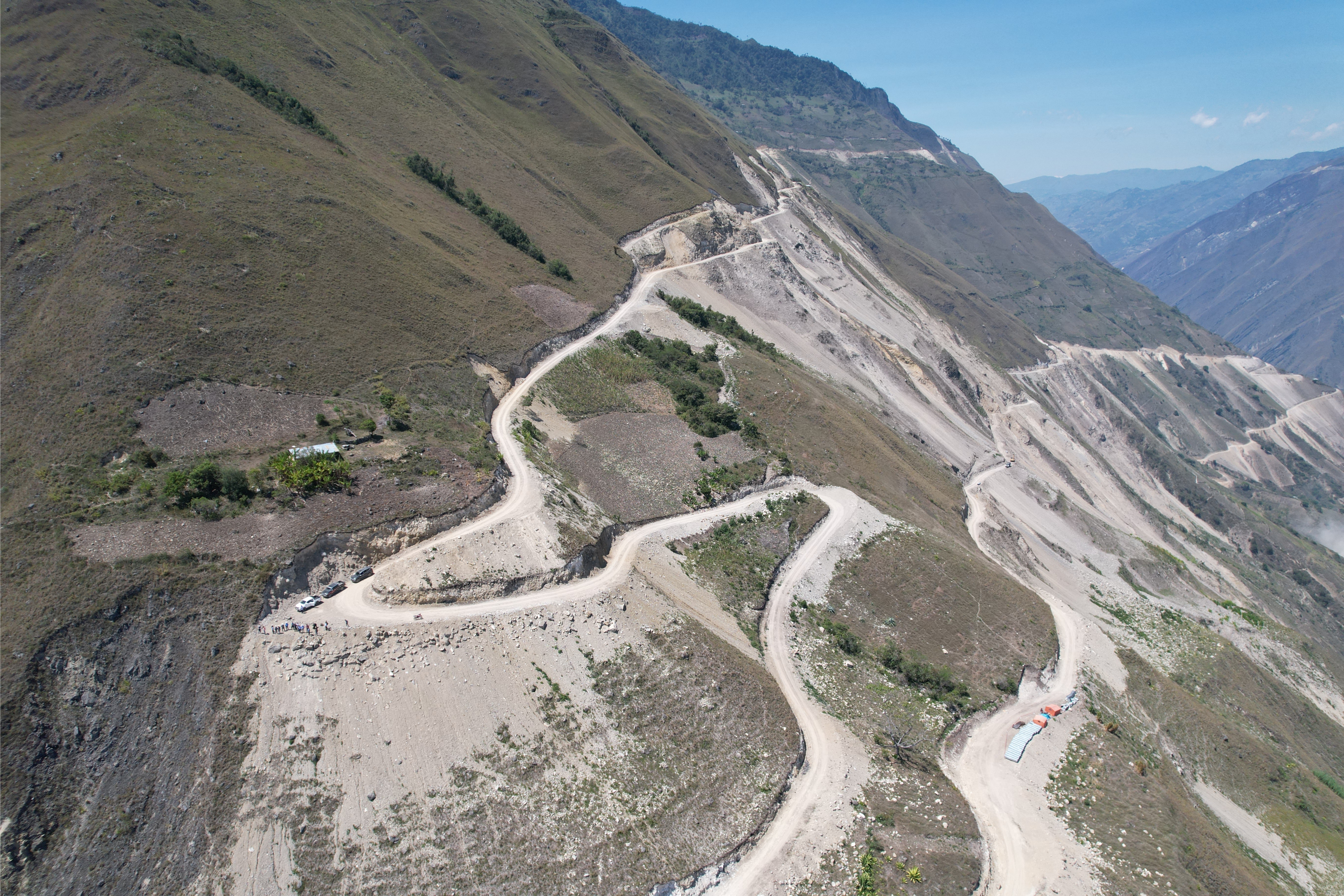 Carretera Susangate - Huallangate - San José de Chimbán