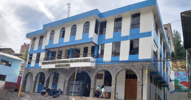 Contraloría identificó que municipalidad pagó a empresa que incumplió contrato para mantenimiento de camino vecinal en la provincia de Cotabambas