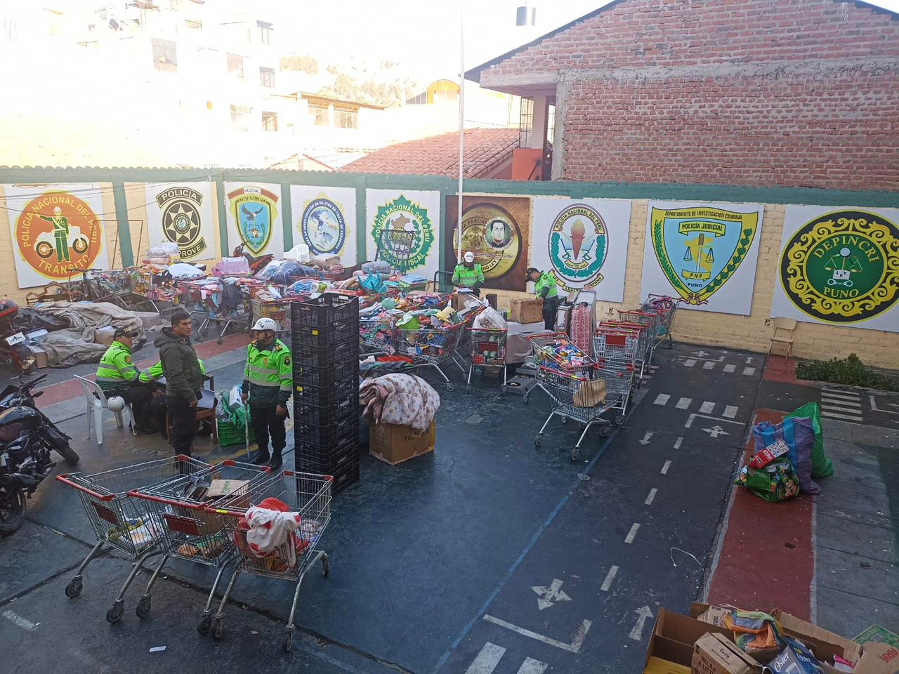 Detienen a 40 personas que realizaron desmanes y saqueos en supermercado de Puno