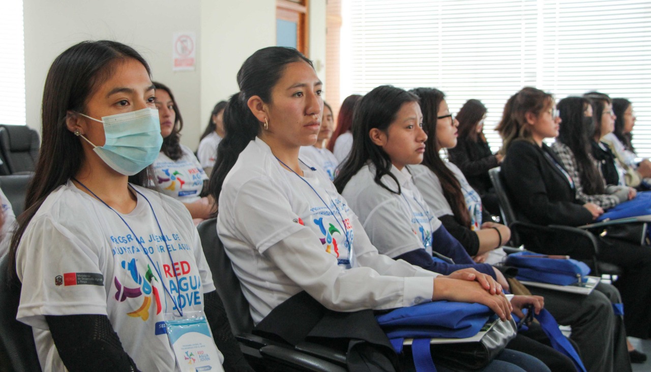 ANA juramenta a estudiantes de la Red Agua Joven en el Valle del Mantaro
