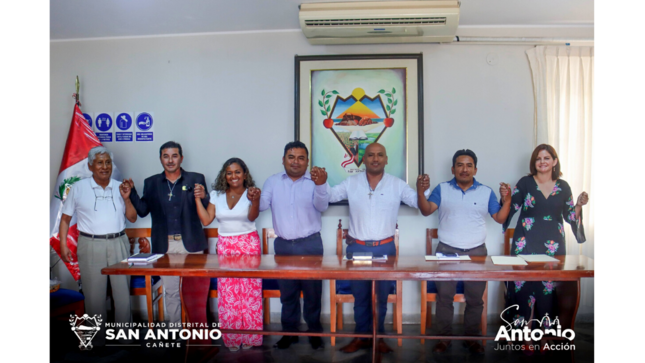 reunión de alcaldes de la zona norte de la Provincia de Cañete, para tratar sobre la reactivación de temas estratégicos entre los distritos vecinos.