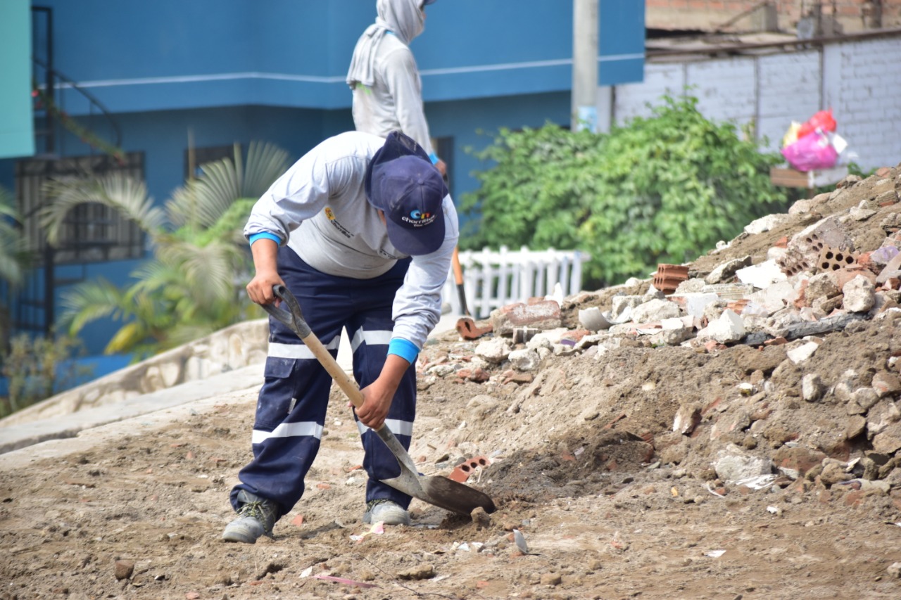Foto de trabajos en los Parques 7 y 9 de la parte baja de San Genaro