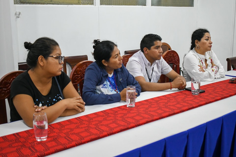 Reunión para tratar temas concernientes a la problemática de la comunidad nativa independencia.