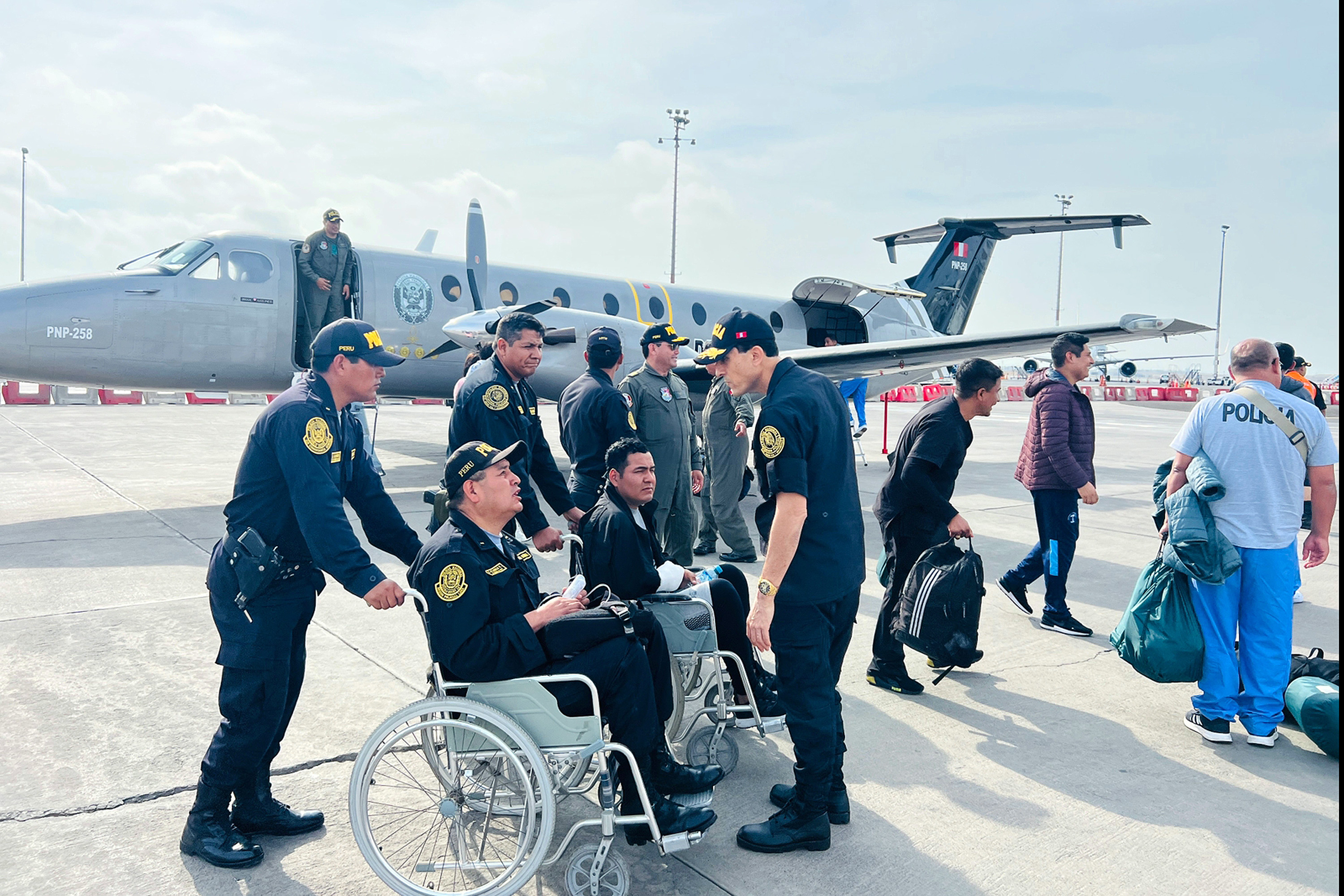 La evacuación fue posible gracias a la Defensoría del Policía y la Dirección de Sanidad Policial.