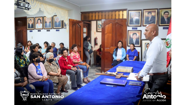 El Sr. alcalde de la Municipalidad Distrital de San Antonio Juan Edgar Malásquez Jara y regidores, fueron testigos de la conformación del Comité de Damas de Apoyo al Concejo Municipal.