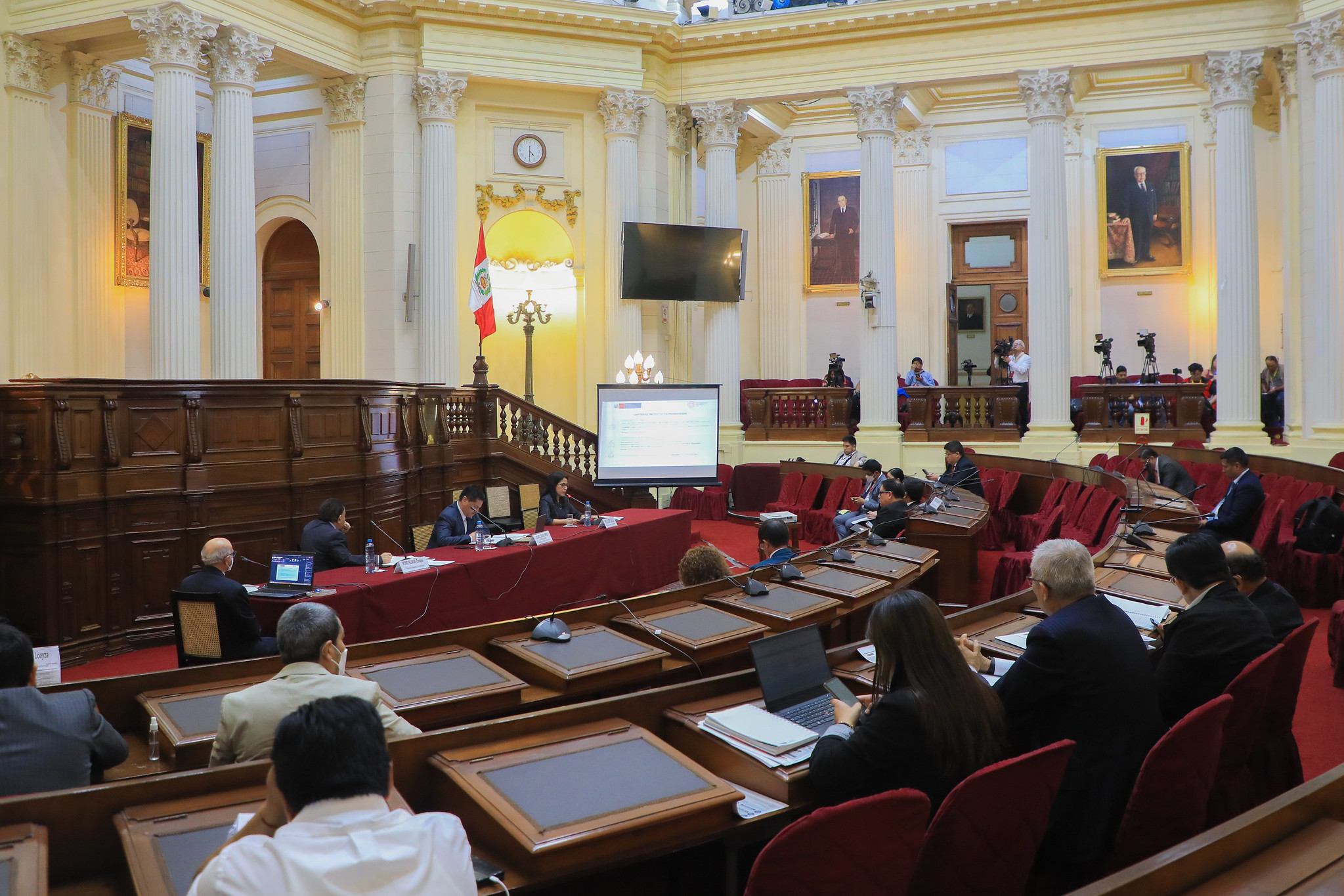 JPG de la presentación de la Ministra de Transportes en el Congreso