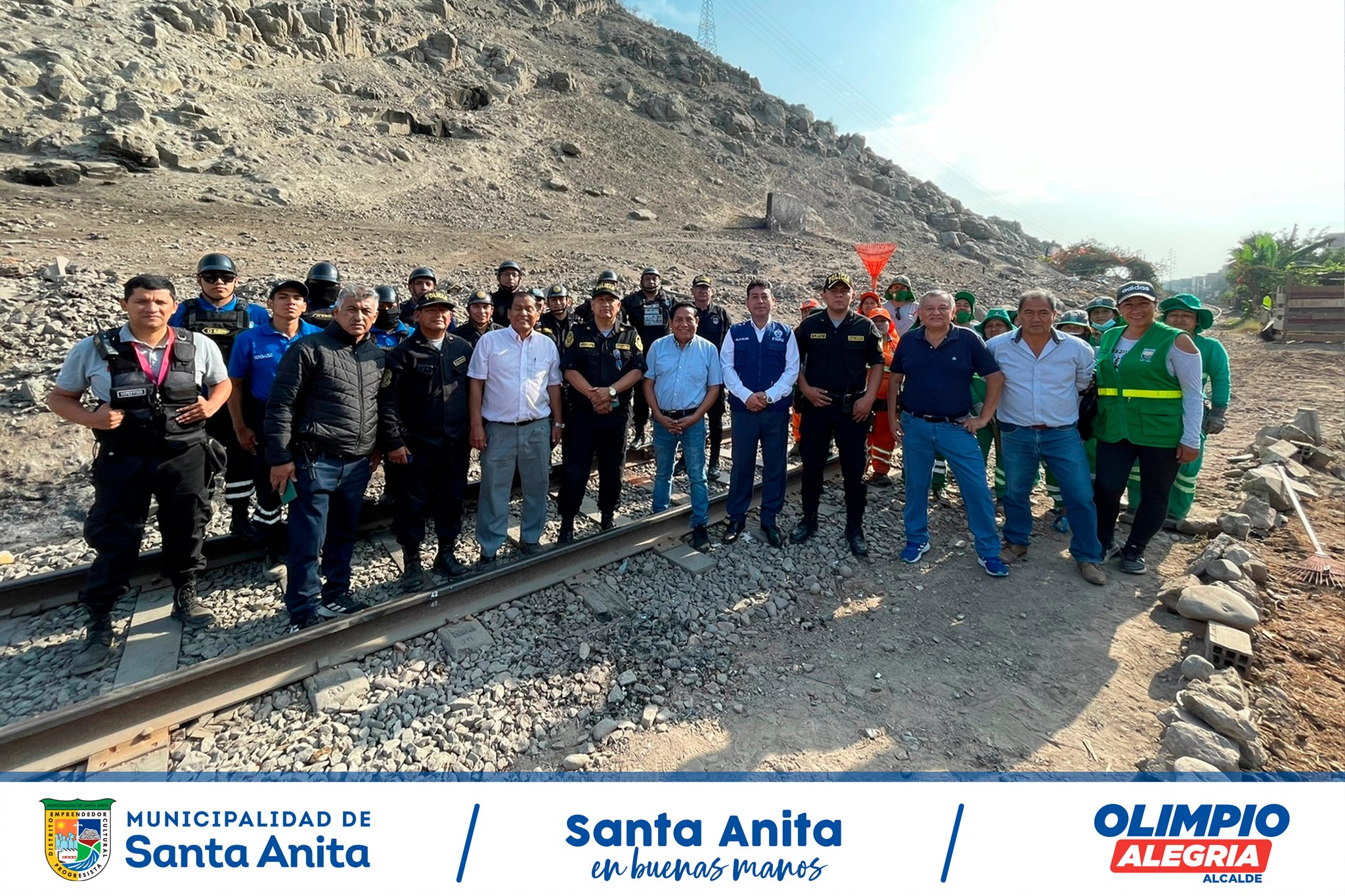 Nuestro Alcalde #OlimpioAlegría, encabezó el operativo de erradicación de desmonte, limpieza y seguridad en la Av. Ferrocarril, junto al equipo municipal de parques y jardines, limpieza pública, serenazgo y transporte.