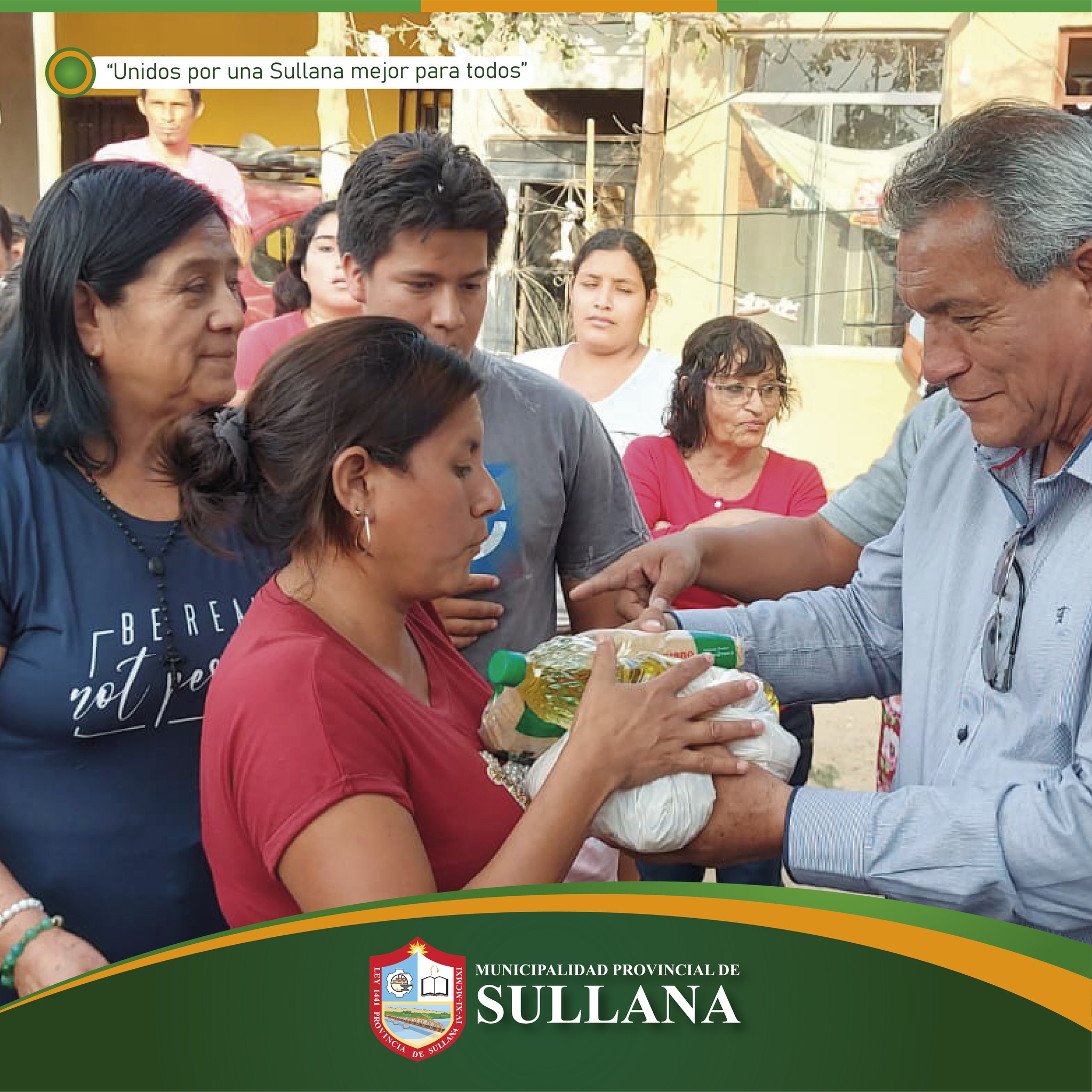 Alcalde de Sullana Ing. Marlem Mogollón y Regidores llevan ayuda a Víctimas de Incendio en Urb Popular Videnita
