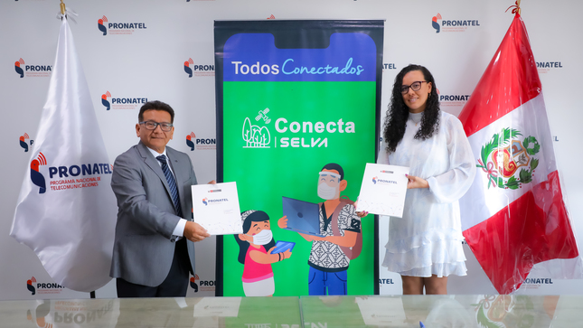 JPG del director ejecutivo de Pronatel y de la Head of Sales de Telespazzio