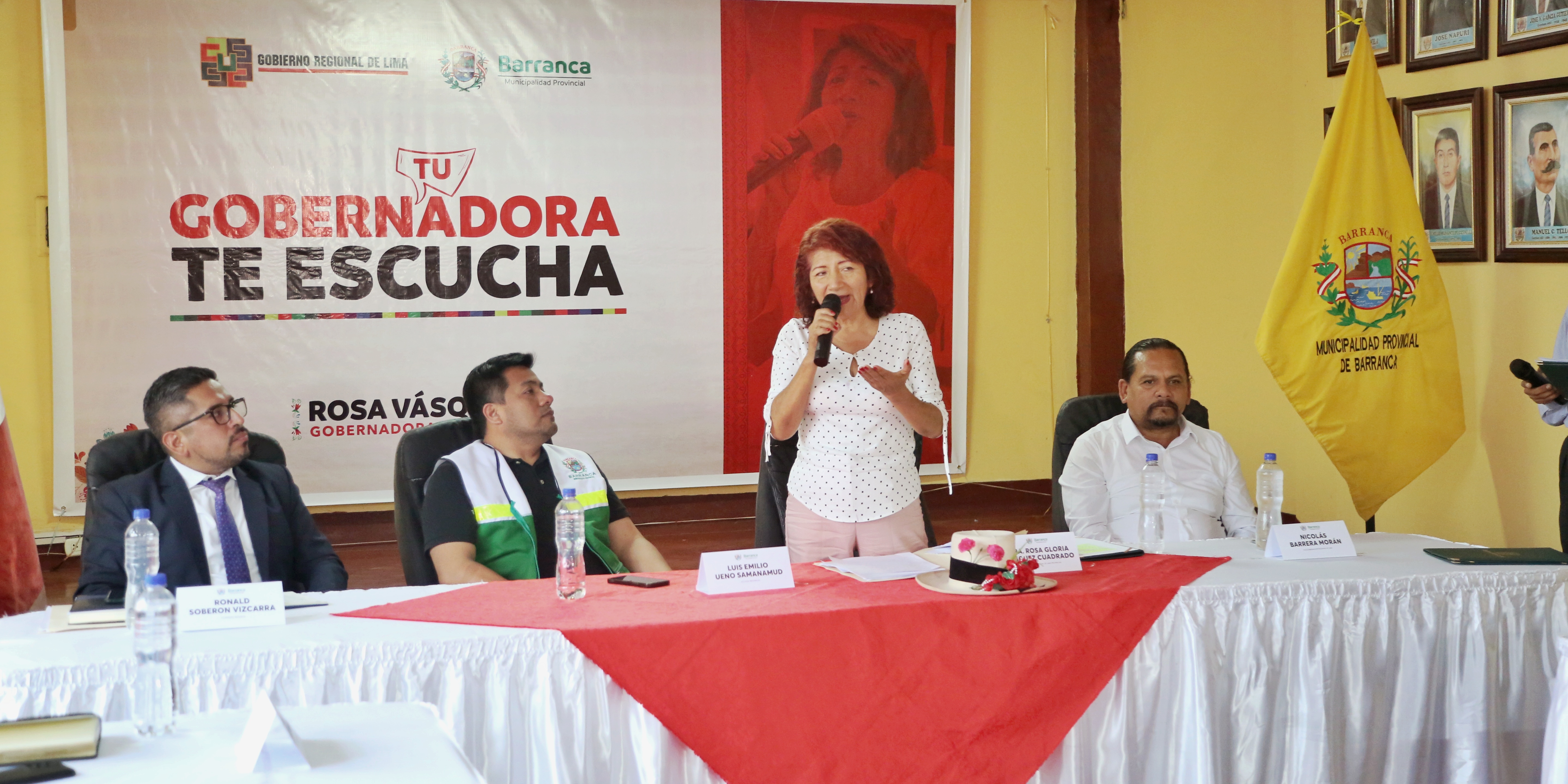 Gobernadora Rosa Vásquez y alcaldes construyen agenda de desarrollo para la provincia de Barranca
