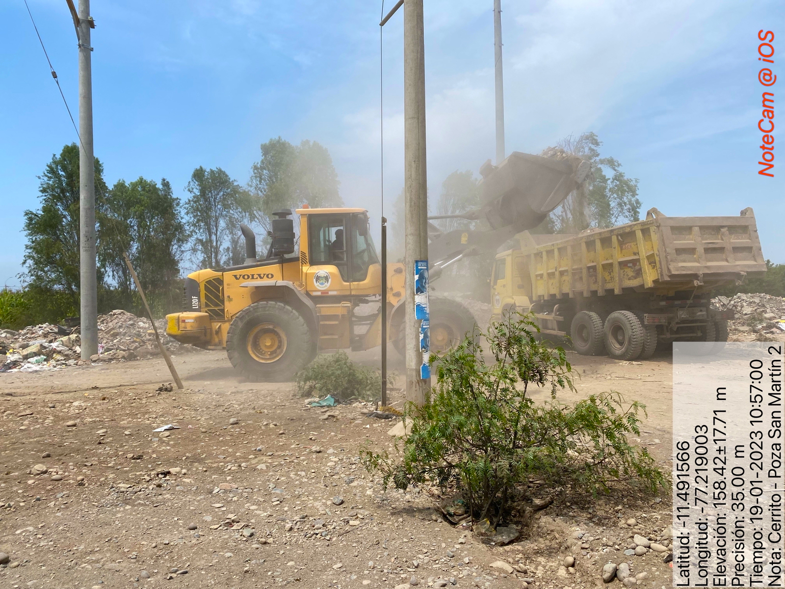 Maquinaria pesada retiró basural en el olvidado sector de la poza San Martín