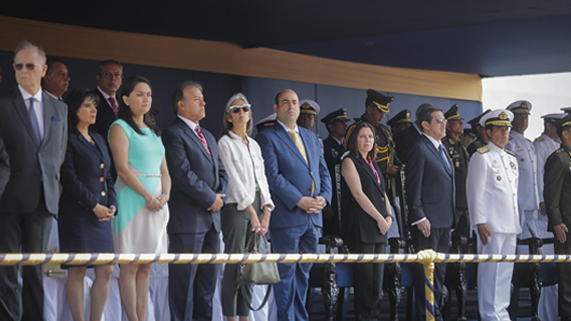 La ministra Belaunde participó en la ceremonia de zarpe del BAP “Carrasco” hacia el Continente Antártico.