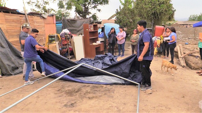 Municipalidad de Huaral atendió a familia damnificada por inundación de vivienda en Los Naturales