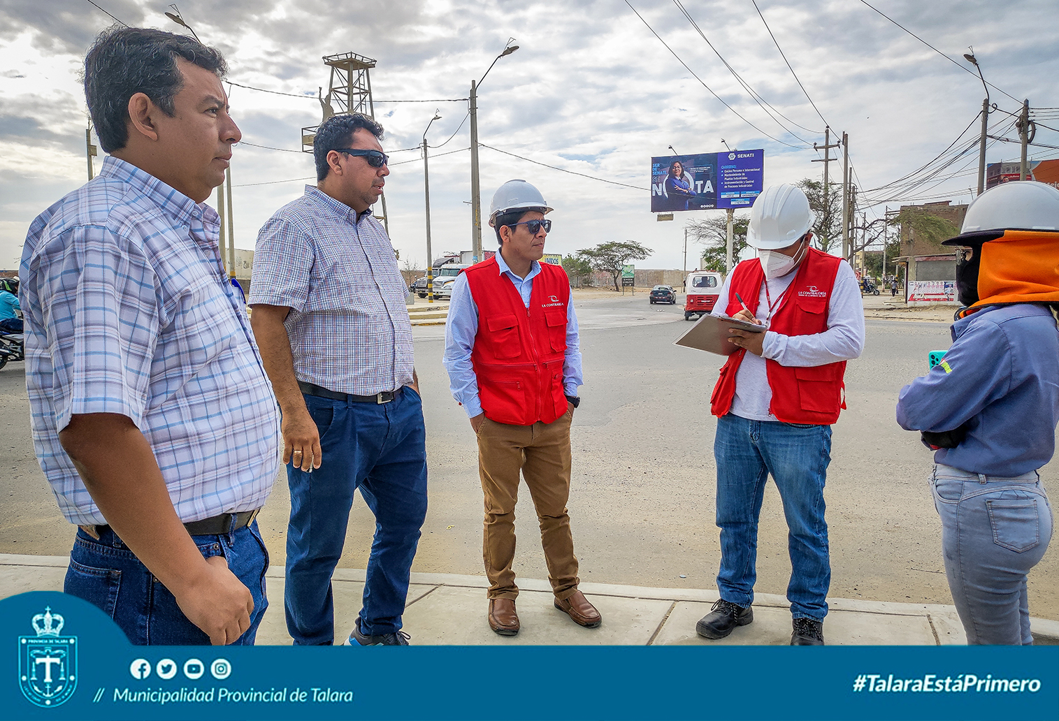 Contraloría realiza verificación en obra de pavimentación.