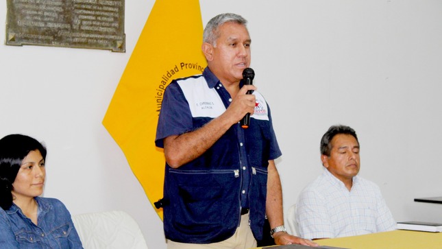 Alcalde Fernando Cárdenas se reunió con representantes de agrupaciones animalistas