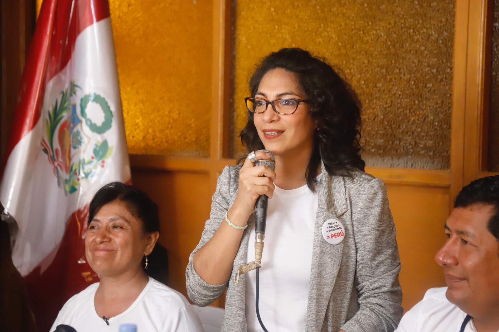 Leslie Urteaga: “Tenemos la responsabilidad de fortalecer nuestra identidad y diversidad cultural”