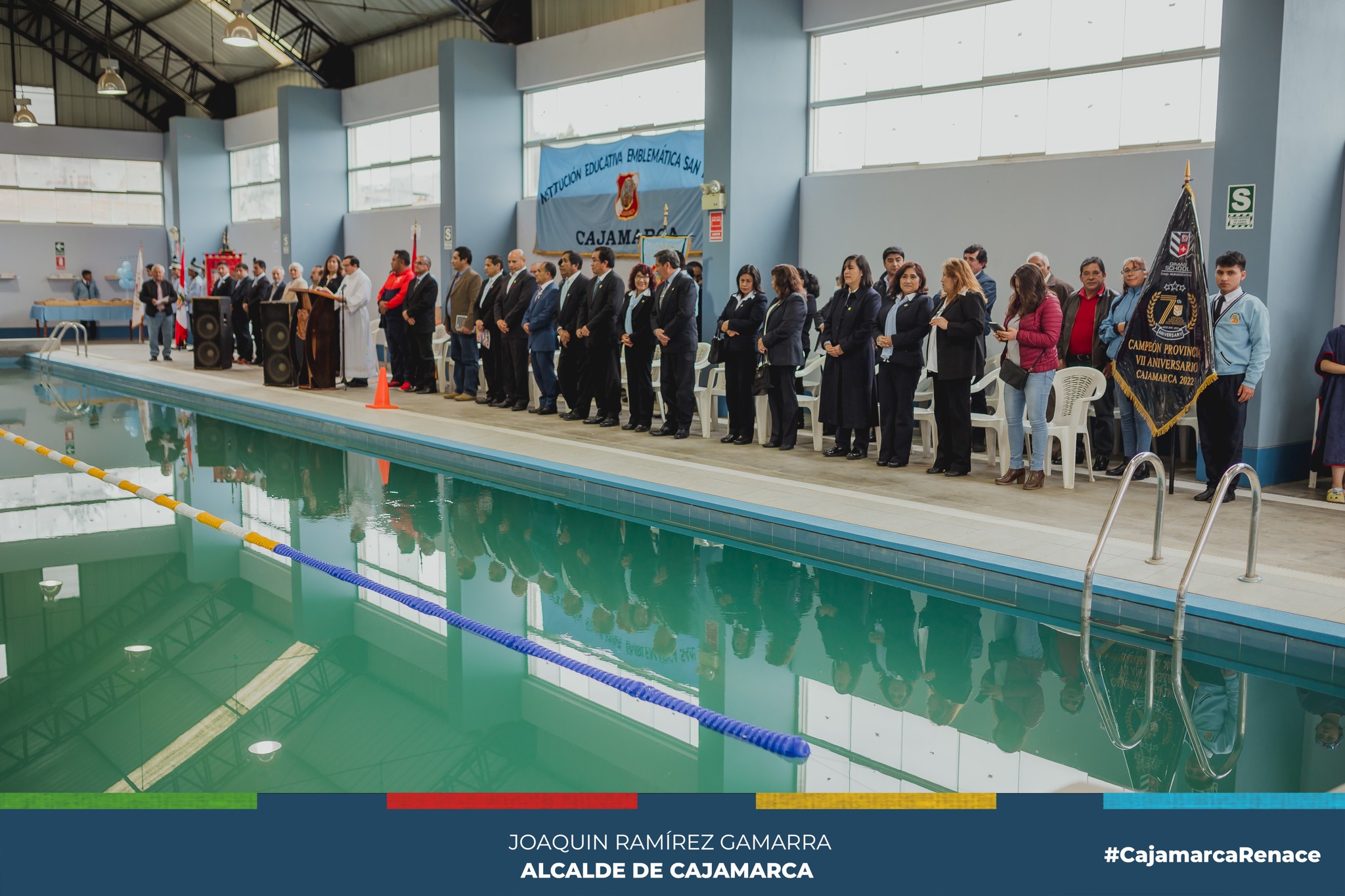 Alcalde de Cajamarca Inaugura Piscina Olímpica del Colegio San Ramón