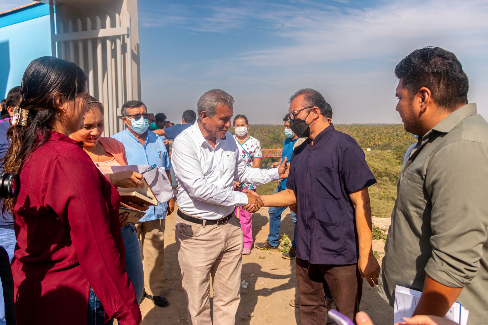 Alcalde Ing. Marlem Mogollón visita nuevo Hospital de Sullana Enero 2023