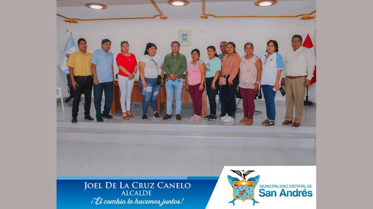 Representantes Del Programa Del Vaso De Leche, Se Reunieron Con Alcalde, Regidores Y Funcionarios.
