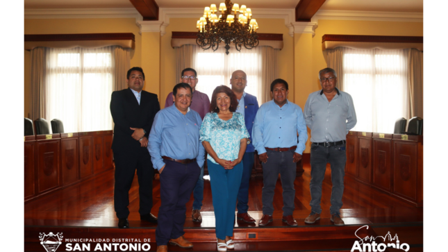 Alcalde de San Antonio sigue impulsando el turismo