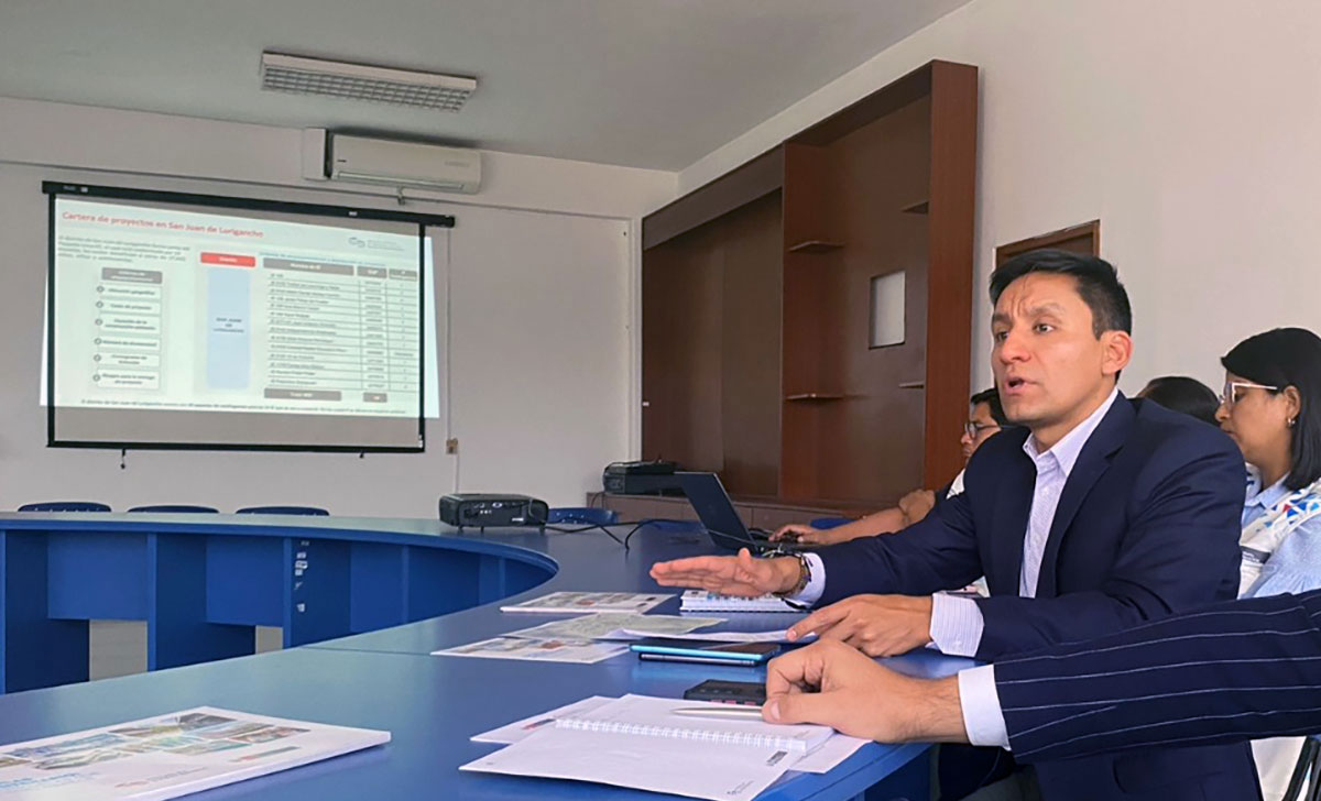 Escuelas Bicentenario sostuvo reunión con alcalde de San Juan de Lurigancho