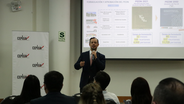 Presidente del Ceplan en presentación de la Guía metodológica para el planeamiento estratégico sectorial
